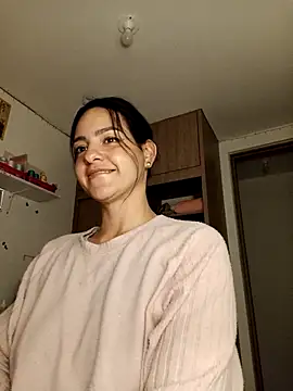 Wanda live online show from 10-15-25, 02:33