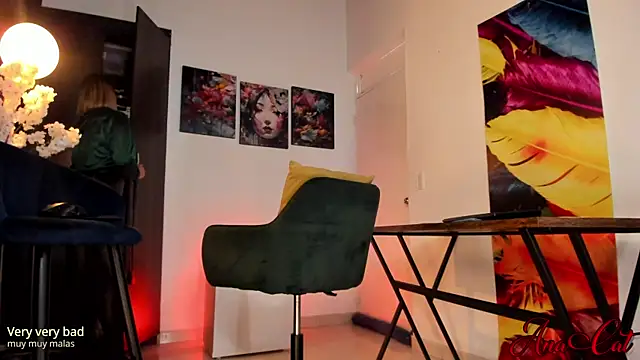 ana cat online show from 09-15-25, 02:39