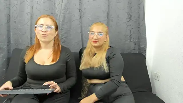 lesb milf online show from 02-10-25, 05:19
