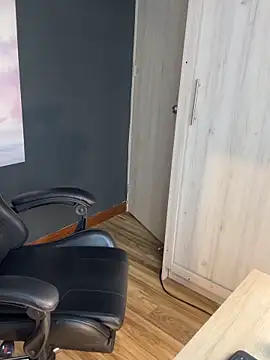 shanabellucy online show from 02-20-26, 04:40