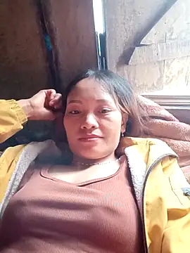 huhu-sexxy online show from 10-25-25, 02:19