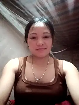 huhu-sexxy online show from 11-04-25, 12:15