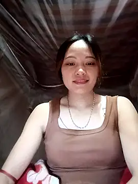 huhu-sexxy online show from 11-13-25, 09:47