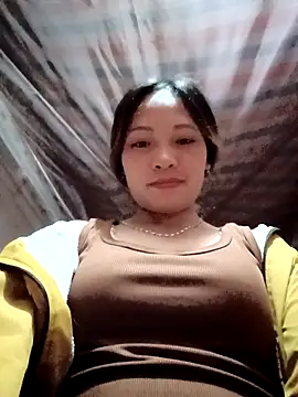 huhu-sexxy online show from 11-19-25, 10:10