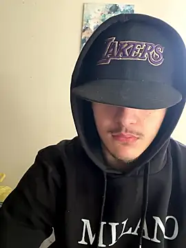 CarmeloA online show from 01-08-26, 06:32