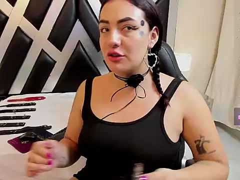 Aghata gate online show from 11-17-25, 07:30