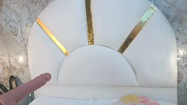 Aghata gate online show from 04-17-26, 11:30