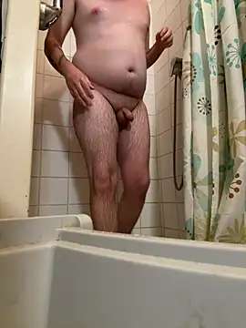 Snapshot of creamydeluxe chatting on 04-14-26, 07:42 creamydeluxe online show from 04-14-26, 07:42