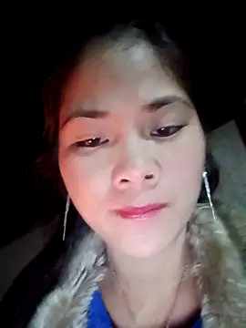 Snapshot of Lyssa-a chatting on 11-03-25, 10:32 Lyssa-a online show from 11-03-25, 10:32