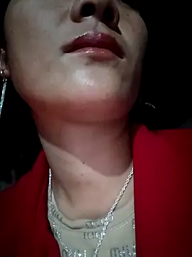 Snapshot of Lyssa-a chatting on 11-06-25, 11:26 Lyssa-a online show from 11-06-25, 11:26