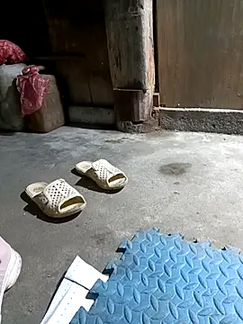 Snapshot of Lyssa-a chatting on 12-02-25, 12:49 Lyssa-a online show from 12-02-25, 12:49