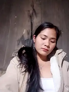 Snapshot of Lyssa-a chatting on 12-14-25, 03:39 Lyssa-a online show from 12-14-25, 03:39