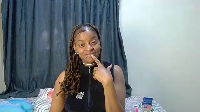 fifiqueen25 online show from 04-05-26, 06:54