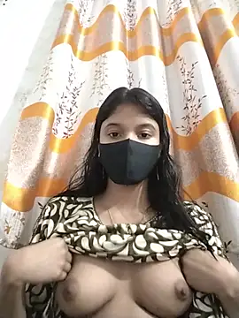Snapshot of Jaya-Ray chatting on 07-20-26, 12:18 Jaya-Ray online show from 07-20-26, 12:18