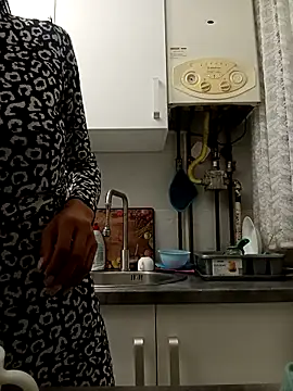 ReneeVoss online show from 02-09-26, 03:10