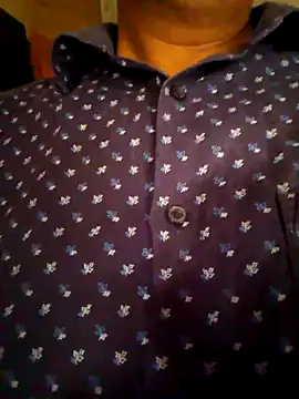 Snapshot of svk_05 chatting on 10-24-25, 04:53 svk 05 online show from 10-24-25, 04:53