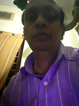 Snapshot of svk_05 chatting on 11-03-25, 01:12 svk 05 online show from 11-03-25, 01:12