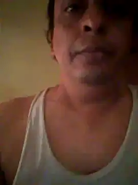 Snapshot of svk_05 chatting on 11-04-25, 05:06 svk 05 online show from 11-04-25, 05:06