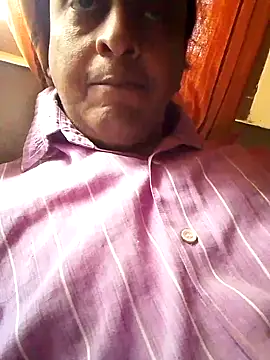 Snapshot of svk_05 chatting on 11-16-25, 04:51 svk 05 online show from 11-16-25, 04:51