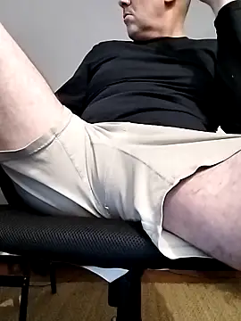 nicolaspgarnier online show from 10-18-25, 12:02