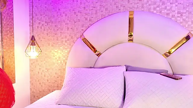 emmy rose25 online show from 04-14-26, 11:38