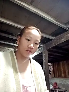 Snapshot of Mising5022 chatting on 11-10-25, 11:15 Mising5022 online show from 11-10-25, 11:15