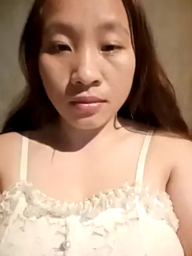 Snapshot of Mising5022 chatting on 11-11-25, 11:21 Mising5022 online show from 11-11-25, 11:21