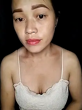 Snapshot of Hani-i chatting on 10-20-25, 09:48 Hani-i online show from 10-20-25, 09:48