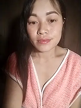 Snapshot of Hani-i chatting on 11-22-25, 09:14 Hani-i online show from 11-22-25, 09:14