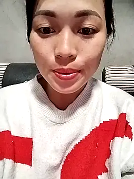 Snapshot of Hani-i chatting on 11-29-25, 09:34 Hani-i online show from 11-29-25, 09:34