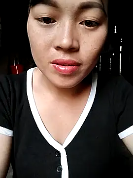 Snapshot of Hani-i chatting on 12-02-25, 03:01 Hani-i online show from 12-02-25, 03:01