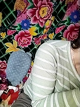 Hani-i online show from 02-24-26, 09:35