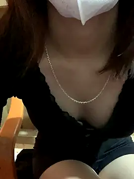 Snapshot of Katy68 chatting on 01-08-26, 05:43 Katy68 online show from 01-08-26, 05:43