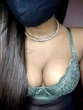 Snapshot of Strip_Hotty242 chatting on 10-27-25, 06:01 Strip Hotty242 online show from 10-27-25, 06:01