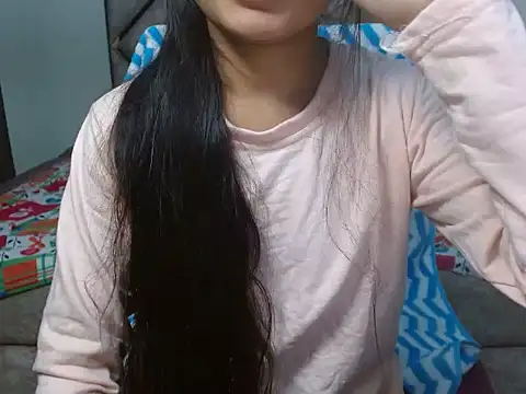 Snapshot of spicy_sofiya_- chatting on 10-25-25, 11:40 spicy sofiya - online show from 10-25-25, 11:40