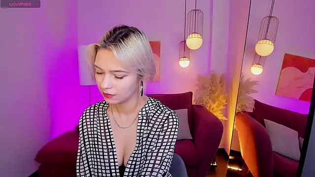 AlysiaSun  online show from 11-02-25, 02:08