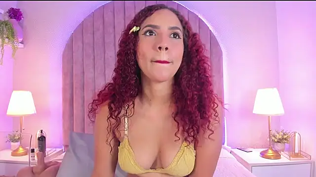 ShaylaDavis online show from 10-28-25, 07:49