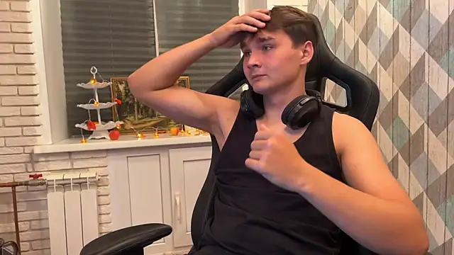 Snapshot of cumshototdimana chatting on 10-16-25, 01:12 cumshototdimana online show from 10-16-25, 01:12