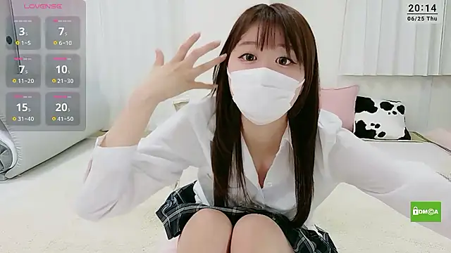 rei-chan online show from 06-25-26, 11:15