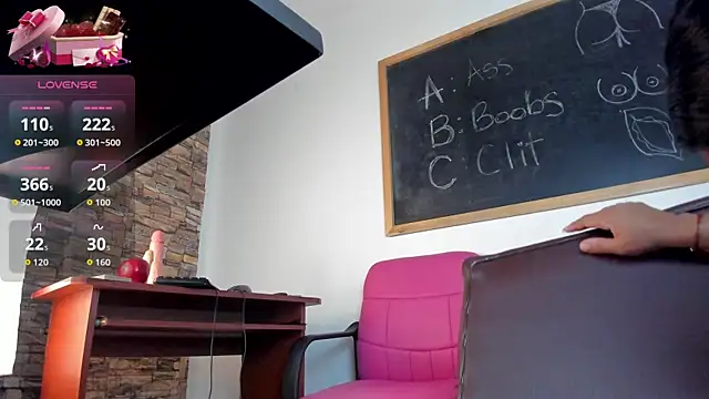 Savanna rios online show from 11-06-25, 12:06