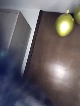  Emily vixen online show from 11-02-25, 12:57