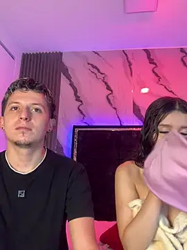 Snapshot of SsexCouplee chatting on 04-10-26, 11:37 SsexCouplee online show from 04-10-26, 11:37