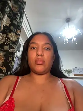 CocoRaexx online show from 11-18-25, 04:22