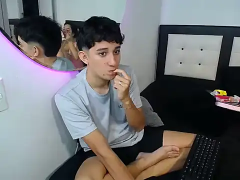 Snapshot of Dravith_Valery chatting on 10-30-25, 09:48 Dravith Valery online show from 10-30-25, 09:48