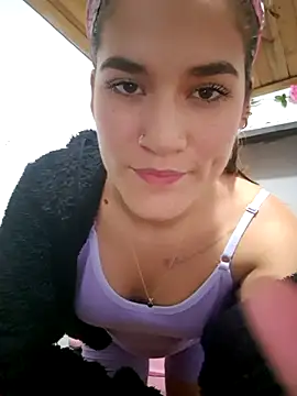 Gigihairy online show from 10-18-25, 11:05