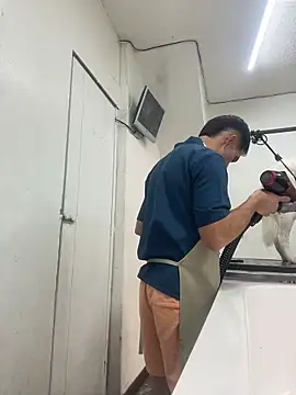 Leonardmoppet online show from 11-17-25, 09:42