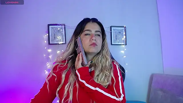 Sweet Bella Valery online show from 03-31-26, 12:49