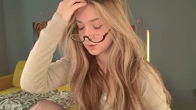 BellaSink online show from 02-19-26, 05:36