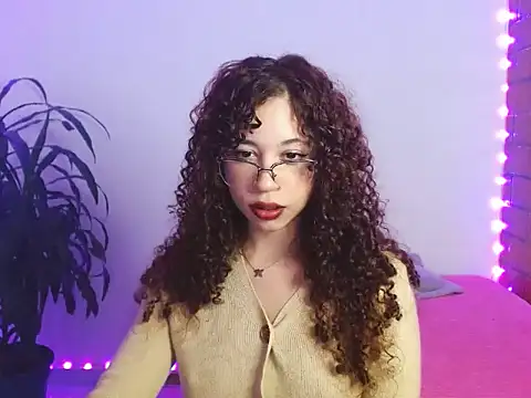 Medussa3033 online show from 10-18-25, 10:54