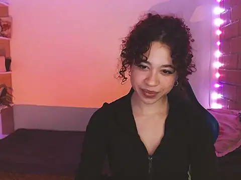 Medussa3033 online show from 05-17-26, 11:23